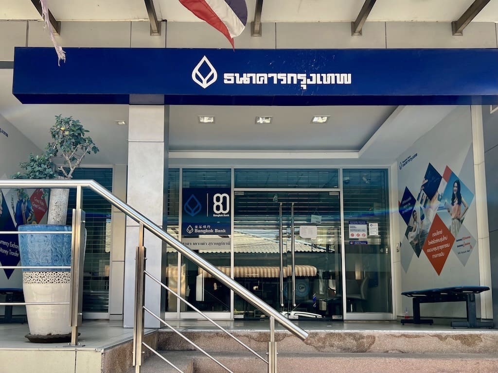 Bangkok Bank & Exchange Mae Haad