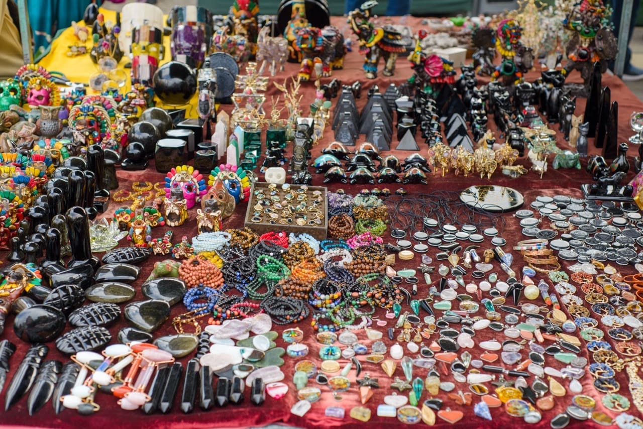 Top 10 Must-Have Koh Tao Souvenirs